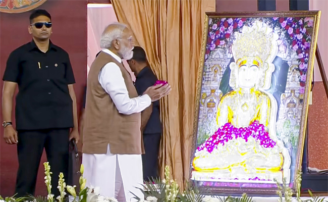 India has efficiently managed situation arising out of Gulf war, Cong trying to spread panic: PM